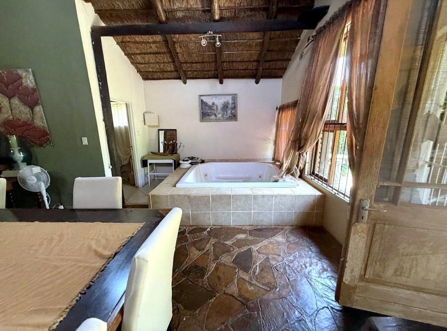 4 Bedroom Property for Sale in Griekwastad Northern Cape